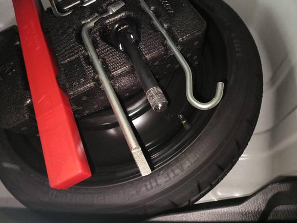 [西安·陕A] 二手丰田雷凌2018款 185T CVT尊贵版 国V