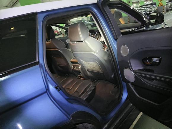 [上海·沪B] 二手路虎揽胜极光2013款 2.2T 5门柴油版