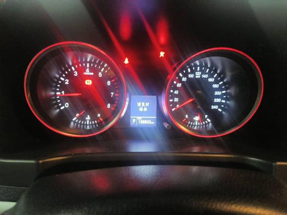 [深圳·粤R] 二手哈弗哈弗H62015款 运动版 1.5T 自动两驱豪华型