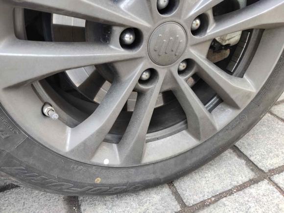 [青岛·鲁B] 二手威马汽车威马E.52021款 500 即客行