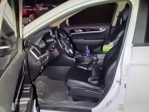 [苏州·闽J] 二手东风风神东风风神AX72015款 2.0L 手动智逸型