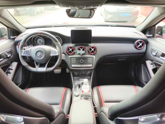 [成都·川G] 二手奔驰奔驰A级AMG2016款 AMG A 45 4MATIC 冠军版