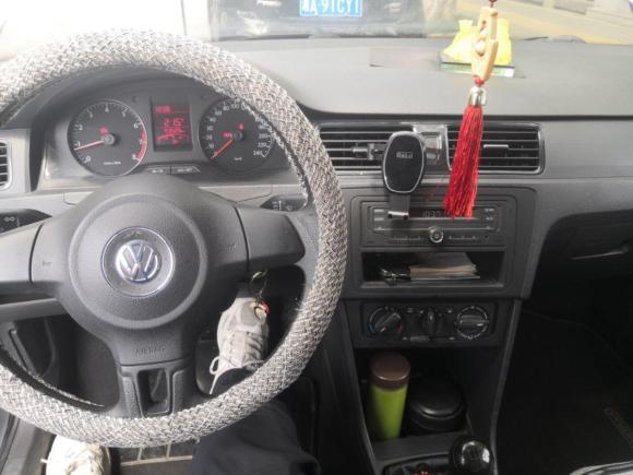 [上海·蒙A] 二手大众桑塔纳2013款 1.6L 手动风尚版