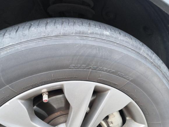 [佛山·粤X] 二手现代胜达2013款 2.4L 自动两驱智能型