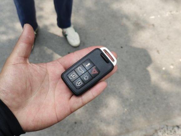 [上海·沪A] 二手沃尔沃沃尔沃S60新能源2015款 S60L E驱混动 T6智驭版