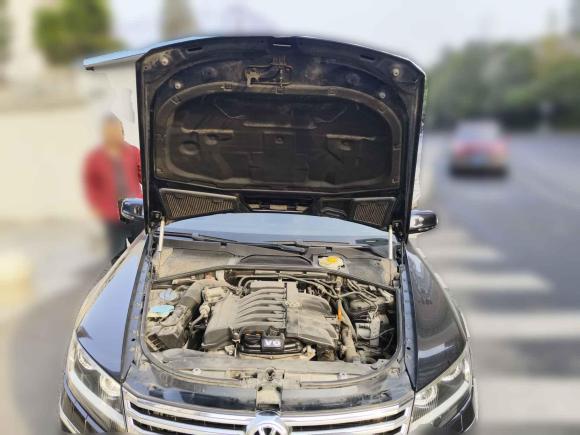 [成都·川A] 二手大众辉腾2012款 3.0L 商务型