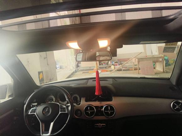 [深圳·粤B] 二手奔驰奔驰GLK级2015款 GLK 300 4MATIC 时尚型 极致版