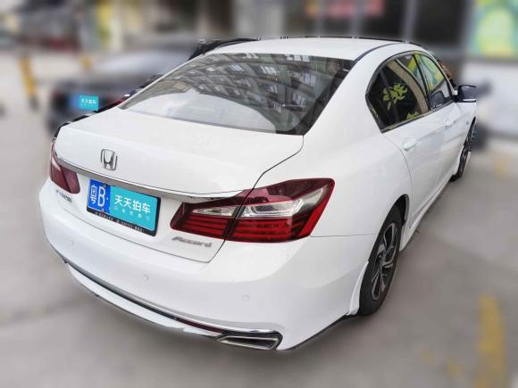 [深圳·粤B] 二手本田雅阁2016款 2.0L 舒适版