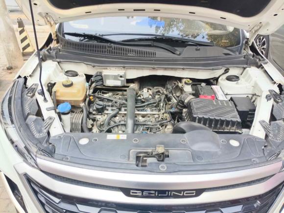 [武汉·鄂A] 二手北京汽车北京X32019款 1.5T 手动荣耀版