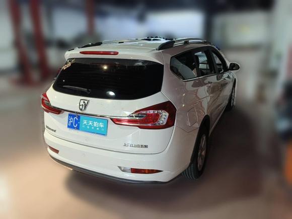 [上海·沪C] 二手宝骏宝骏310W2017款 1.5L 手动时尚型 国V