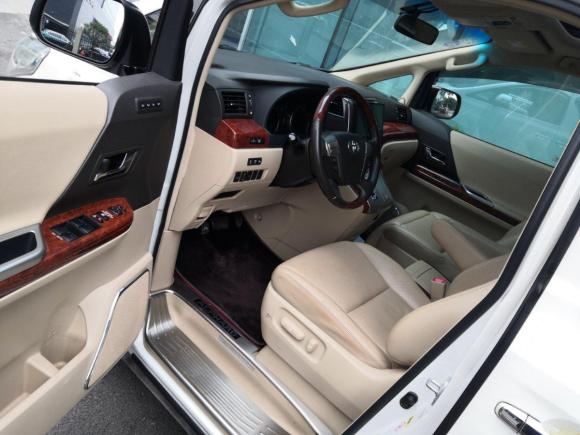 [成都·川A] 二手丰田埃尔法2011款 2.4L 豪华版