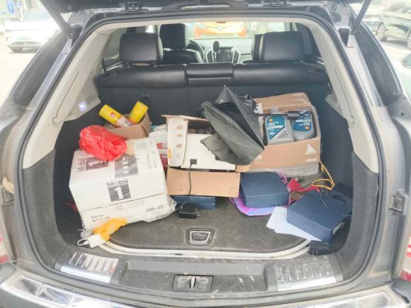 [广州·粤R] 二手凯迪拉克凯迪拉克SRX2013款 3.0L 舒适型