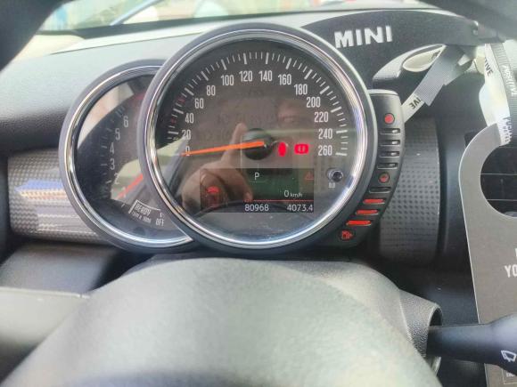 [青岛·鲁B] 二手MINIMINI2016款 1.5T COOPER 五门版