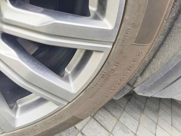 [嘉兴·浙F] 二手凯迪拉克凯迪拉克XT42018款 28T 两驱豪华型