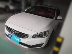 [嘉兴·浙F]沃尔沃&nbsp;&nbsp;沃尔沃V60&nbsp;&nbsp;2015款T5智逸版