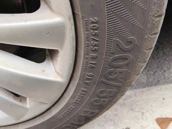 [成都·川A] 二手雪铁龙世嘉2016款 经典 三厢 1.6L 手动CNG