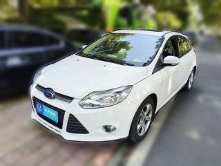 福特福克斯2012款 两厢 1.6L 自动风尚型