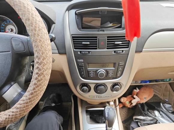 [南昌·赣A] 二手别克凯越2013款 1.5L 自动经典型