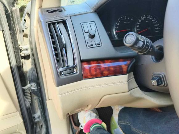 [无锡·苏B] 二手凯迪拉克SLS赛威2010款 3.0L 精英型