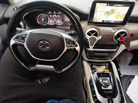 [无锡·苏B] 二手北京汽车北京EU52018款 R500 智风版