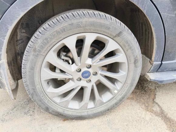 [济南·鲁A] 二手福特领裕2021款 EcoBoost 225 尊领型 6座