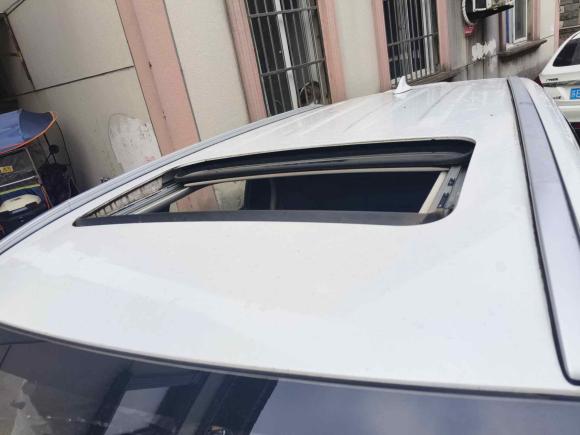 [苏州·苏E] 二手长安长安CS552017款 1.5T 自动炫色型