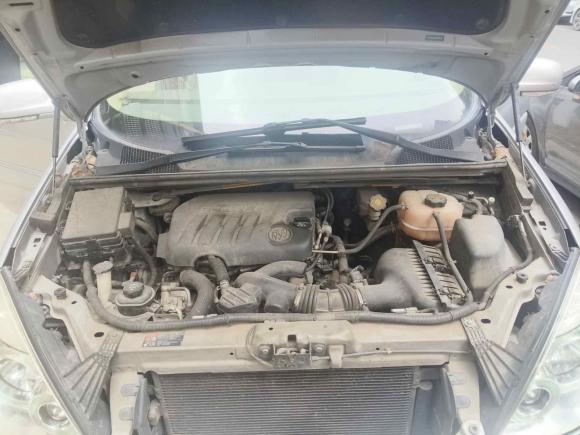 [南昌·赣A] 二手别克别克GL82014款 2.4L 经典版