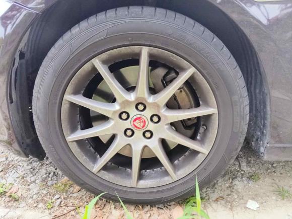 [上海·沪B] 二手捷豹捷豹XJ2014款 XJL 3.0 SC 两驱全景商务版