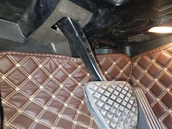 [青岛·鲁B] 二手宝马宝马5系GT2011款 535i 典雅型