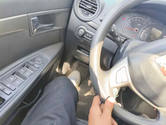 [苏州·苏E] 二手荣威荣威3502014款 1.5L 自动迅悦版