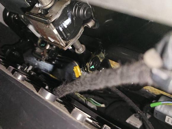 [深圳·粤S] 二手捷豹捷豹XF2015款 XF 3.0 SC R-Sport 豪华版