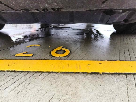 [佛山·粤E] 二手比亚迪宋PLUS新能源2021款 DM-i 110KM 旗舰型