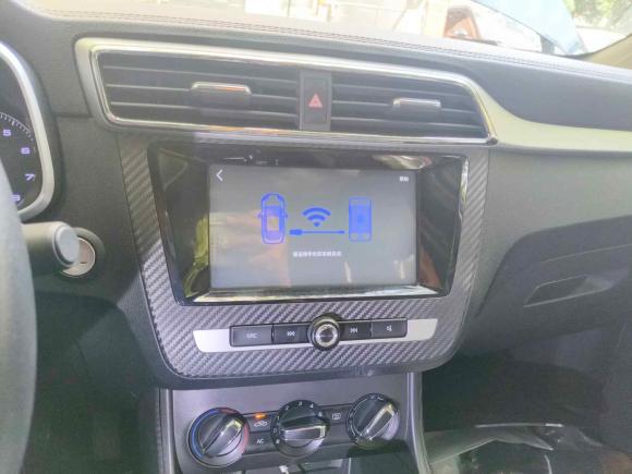 [上海·苏M] 二手名爵名爵ZS2017款 1.5L 自动豪华版