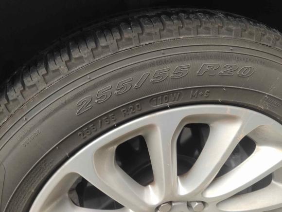 [苏州·苏E] 二手路虎揽胜2018款 3.0 SC V6 Vogue 传世版