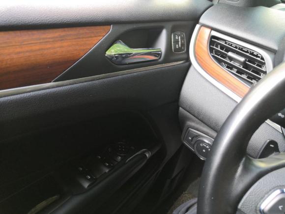 [上海·沪A] 二手林肯林肯MKC2019款 2.0T 四驱尊雅版 国VI