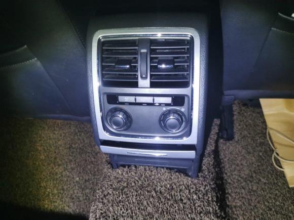 [上海·浙F] 二手大众帕萨特2015款 1.8TSI DSG御尊版