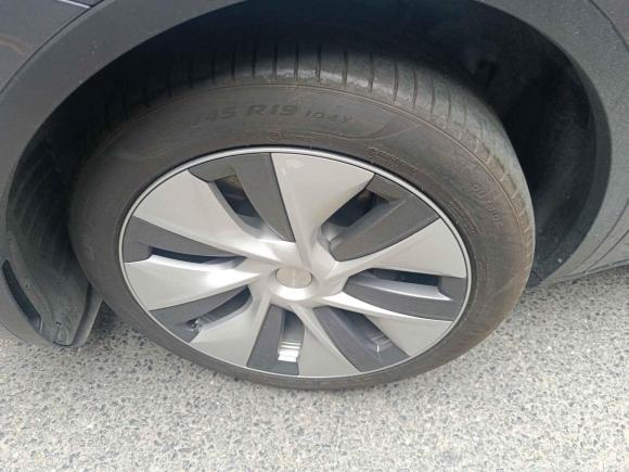 [深圳·粤B] 二手特斯拉Model Y2022款 后轮驱动版