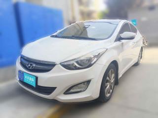 现代朗动2015款 1.6L 手动领先型