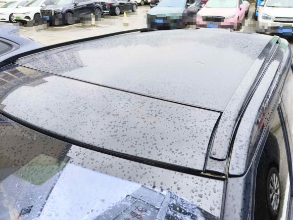 [上海·鄂A] 二手路虎揽胜极光2016款 2.0T SE PLUS 智享版