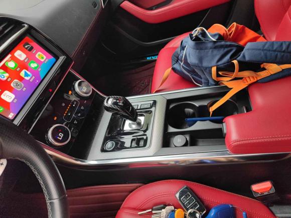 [广州·赣A] 二手捷豹捷豹XEL2020款 2.0T 200PS R-DYNAMIC S进取运动版