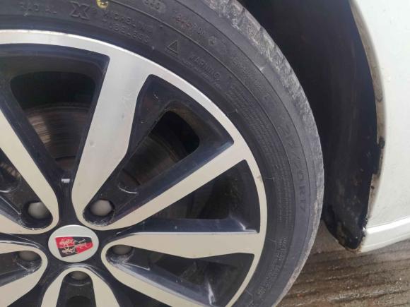 [义乌·苏G] 二手荣威荣威i62018款 20T 自动旗舰版