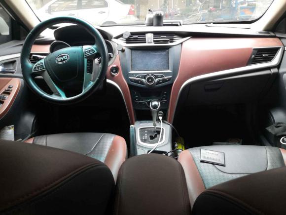 [苏州·苏E] 二手比亚迪比亚迪G52014款 1.5TID 自动尊贵型