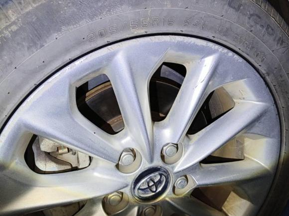 [武汉·鄂A] 二手丰田雷凌2021款 双擎 1.8H E-CVT豪华版