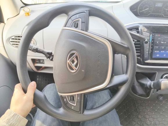 [南京·苏A] 二手上汽大通MAXUS新途V802019款 2.5T经典款6挡手动傲运通改款短轴中顶5/6座