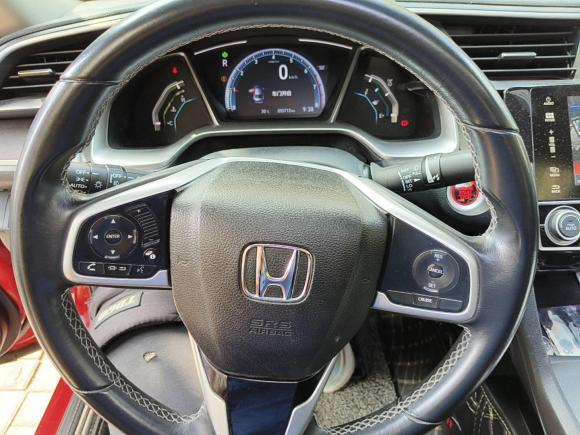 [济南·鄂E] 二手本田思域2016款 220TURBO CVT尊贵版