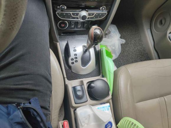 [苏州·苏E] 二手雷诺科雷傲2010款 2.5L 四驱豪华型