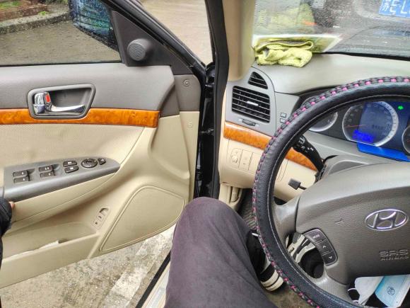 [上海·沪K] 二手现代领翔2009款 2.0L AT GLS