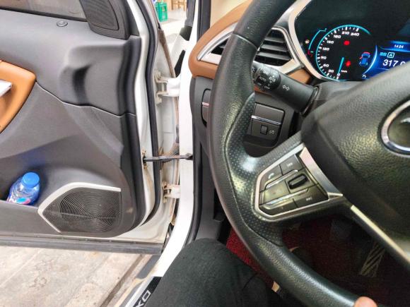 [义乌·浙D] 二手东南东南DX72015款 1.5T 手动精英型