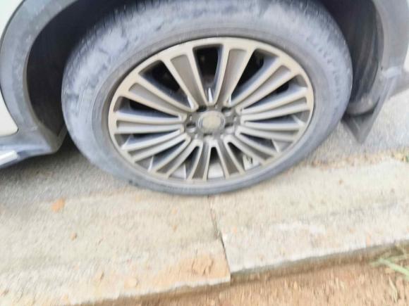 [南昌·赣M] 二手奔驰奔驰GLC2016款 GLC 200 4MATIC