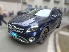 [上海·沪A] 奔驰奔驰GLA2017款 GLA 220 4MATIC 时尚型